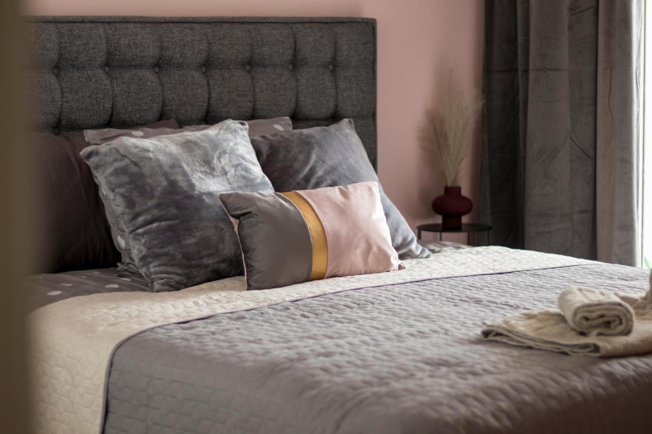 Silene Luxury Apartment Néa Péramos Buitenkant foto