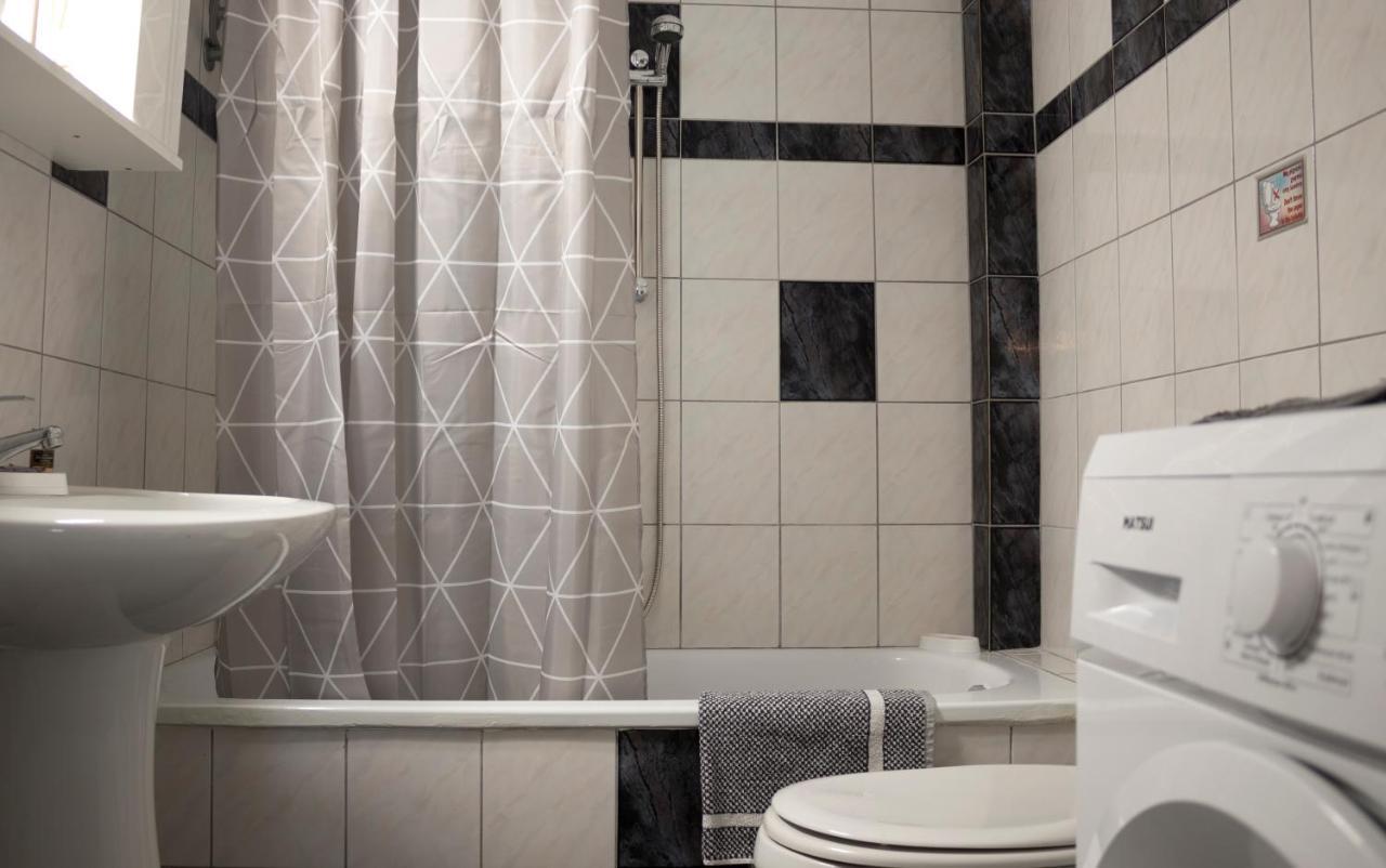 Silene Luxury Apartment Néa Péramos Buitenkant foto